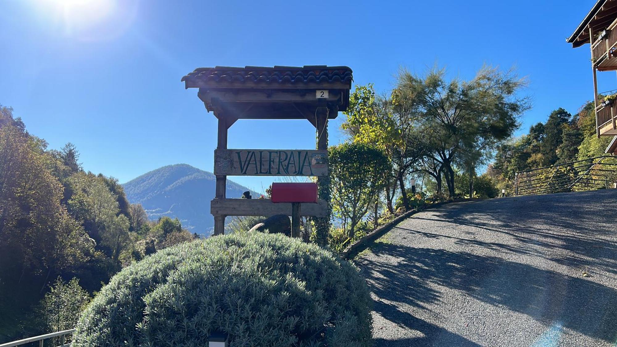 צ'מברה Agriturismo Valfraja מראה חיצוני תמונה