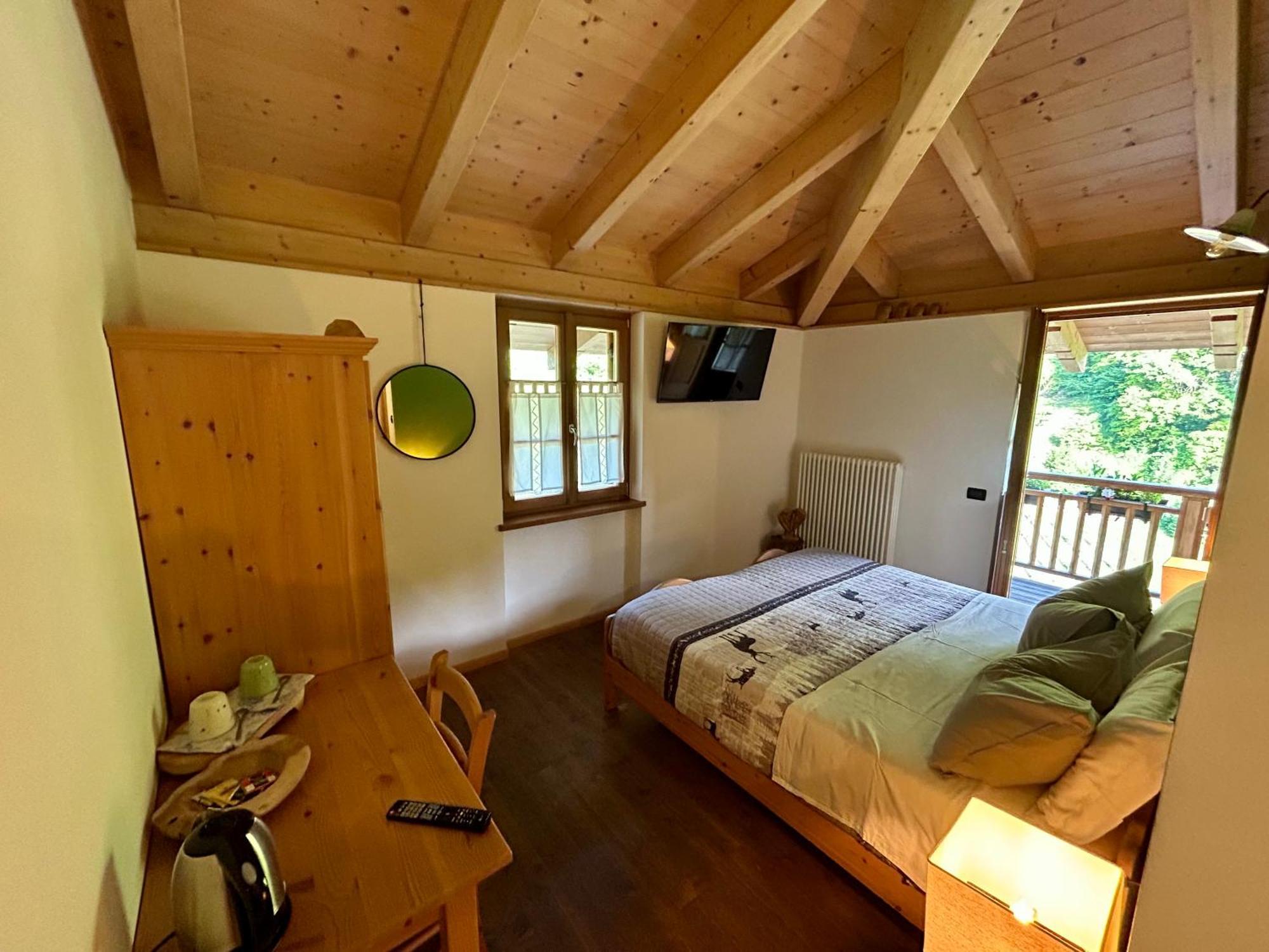 צ'מברה Agriturismo Valfraja מראה חיצוני תמונה